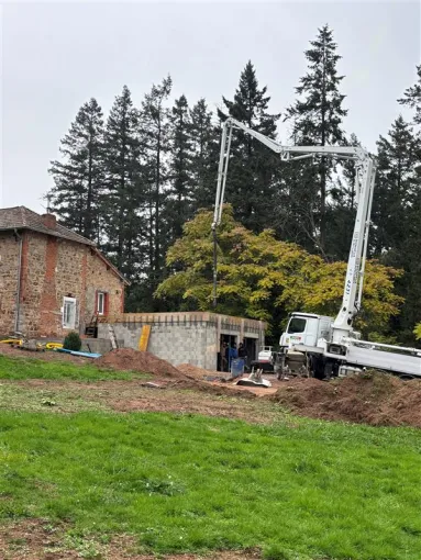 Coulage de plancher poutrelles hourdis à Saint-Haon-le-Vieux, Roanne, BOURNEZ GUILLOT